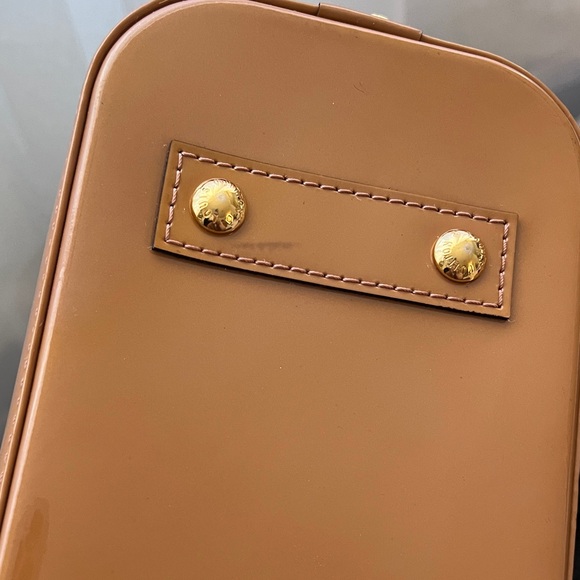 Auth Louis Vuitton Vernis Alma BB Rose Velours w/ Gold Hardware - Picture 8 of 16